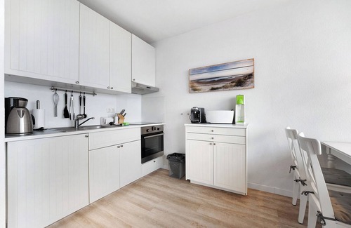 Schilksee Apartment | Apartment 'Meerblick' with Sea View, Balcony and Wi-Fi