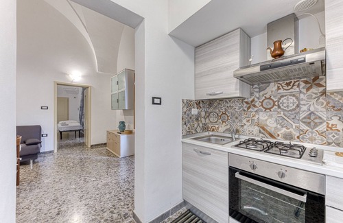 Presicce Apartment | Apartment 'Mia' with Shared Terrace and Air Conditioning