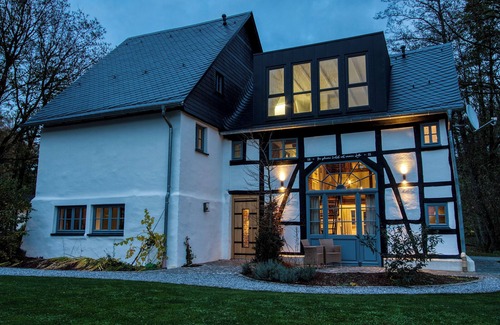 Brilon Apartment | Apartment 'Michels Mühle - Up De Lütt Deel' with Private Terrace, Private Garden and Wi-Fi