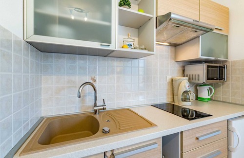 Baska Apartment | Apartment Milorad with pool and balcony