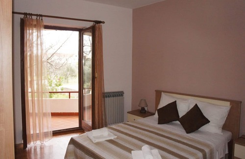 Susica Apartment | Apartment MiMa - 150 m from the beach: A1(2+2) - Susica, Island Ugljan, Croatia