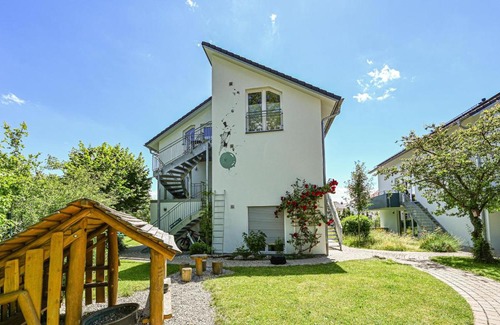 Waggershausen Apartment | Apartment mit überdachtem Balkon 7 7 OG