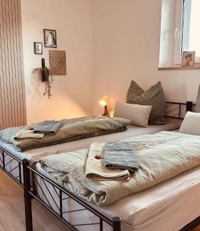 Weiden in der Oberpfalz Apartment | Apartment mit Netflix - Parken - Küche - Bad