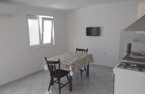 Metajna Apartment | Apartment Moonstone (90781-A2) - Metajna - island Pag