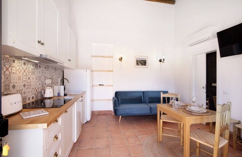 Almancil Apartment | Apartment 'Monte Gerações 3' with Shared Pool, Wi-Fi and Air Conditioning