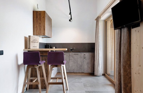 San Genesio Atesino Apartment | Apartment 'Moserhof Wohnung Lavendel' with Mountain View, Balcony and Wi-Fi