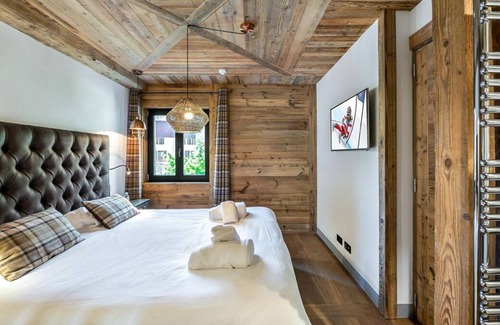 Val-d'Isere Villa | Apartment Mylan - Three Bedroom Villa, Sleeps 6