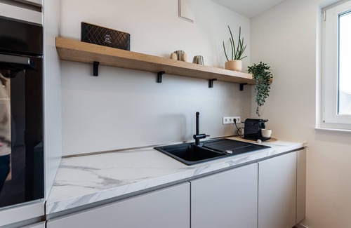 Hanichen Apartment | Apartment 'N8quartier' with Balcony, Wi-Fi and Air Conditioning