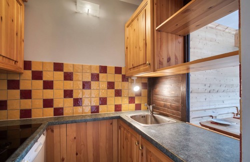 Reberty Apartment | Apartment 'N° 46' with Mountain View and Balcony