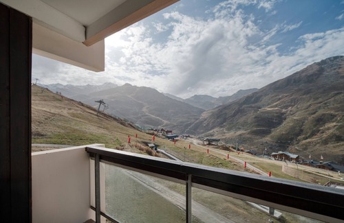 Reberty Apartment | Apartment 'N° 46' with Mountain View and Balcony