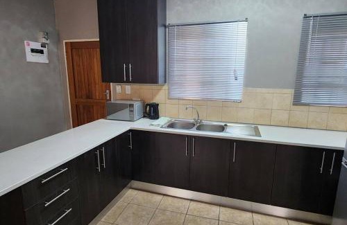 Newcastle Apartment | Apartment Near Amajuba Mall