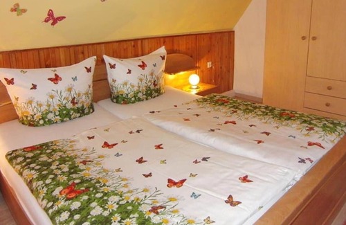 Lichtenhain Apartment | Apartment near the forest in Lichtenhain