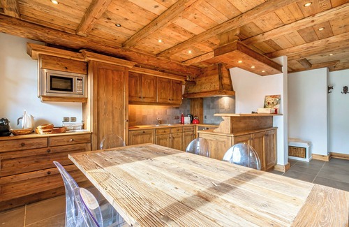 Demi-Quartier Apartment | Apartment Neige Blanche, chic apartment 2 minutes from the slopes