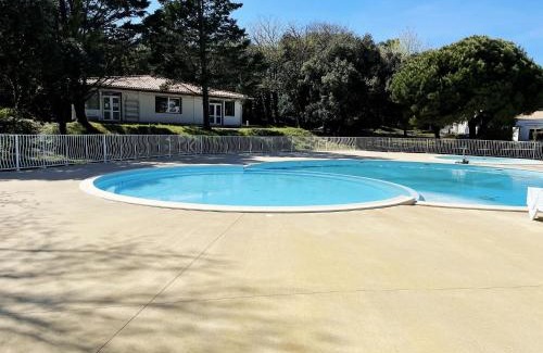 Saint-Georges-d'Oleron House | Apartment on Île d'Oléron near the Beach