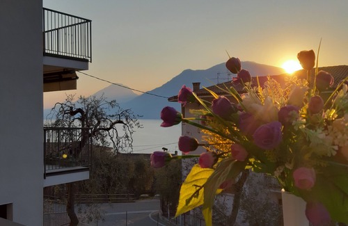 Assenza Apartment | Apartment Orchidea with beautiful lake view