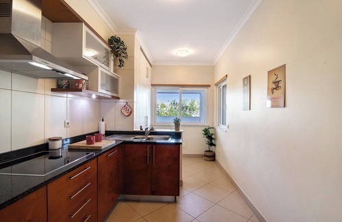 Canada Apartment | Apartment 'O'Pomar 150' with Shared Pool, Balcony and Air Conditioning