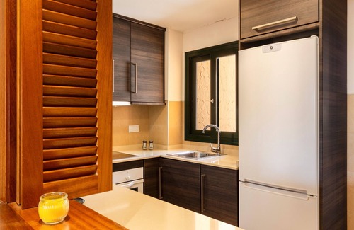 Fuente Alamo de Murcia Apartment | Apartment 'Oasis Martinica 18 Bajo B' with Shared Pool, Wi-Fi and Air Conditioning