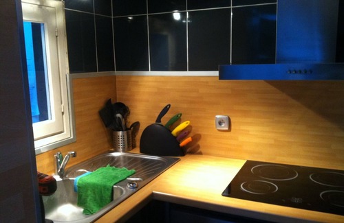 Pezenas Apartment | APARTMENT OF CHARM WITH PRIVATIVE TERRACE ON THE ROOTH IN THE OLD PEZENAS CITY