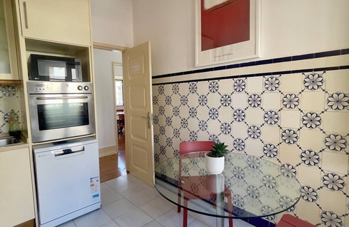 Sintra Apartment | Apartment of charm with garden in Sintra center