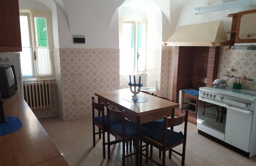 Sanremo Apartment | Apartment on 2 floors. In a hilly area at 2 km from the beach