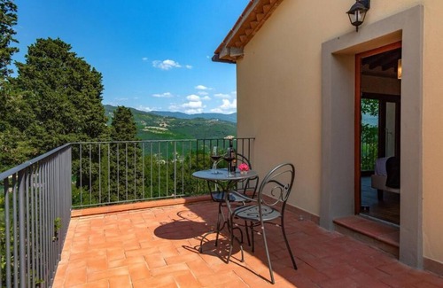 Dicomano Apartment | Apartment on 2 levels - Barn 1