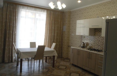 Tonky Mys Hotel | Apartment on Gogolya 7