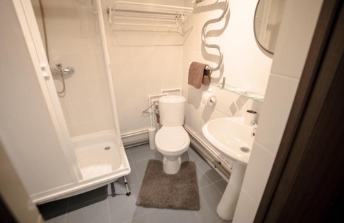 Pskov Apartment | Apartment on Izhorskogo Batalyona 57a