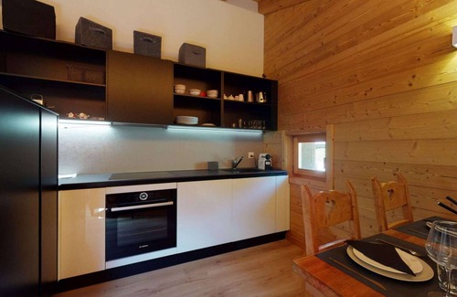 Nendaz Apartment | Apartment on ski slopes of Prarion