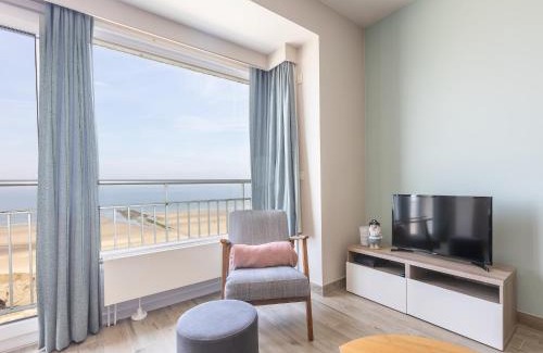 Middelkerke Apartment | Apartment on the 5th floor with sea view