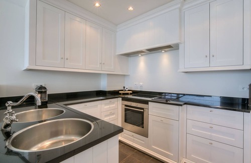 Zeebrugge Apartment | Apartment on the seafront in Knokke on the 4th floor for max 7 persons