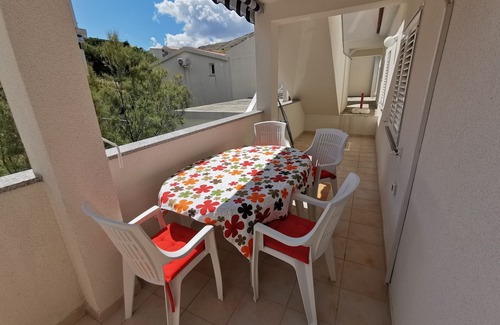 Metajna Apartment | Apartment on the beach/Apartment am Strand