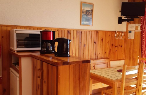 Les Saisies House | APARTMENT ON THE GROUND FLOOR FACING SOUTH NEAR THE SLOPES + PRIVATE PARKING
