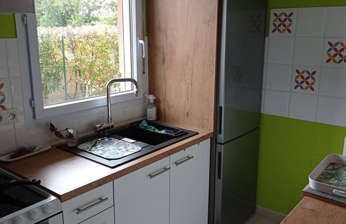 Carpentras Apartment | Apartment on the ground floor in a beautiful secure residence.