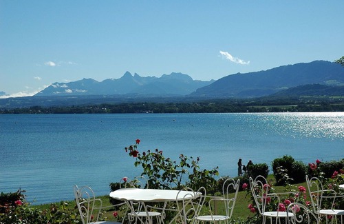 Excenevex Apartment | Apartment on the most beautiful beach of Lake Geneva
