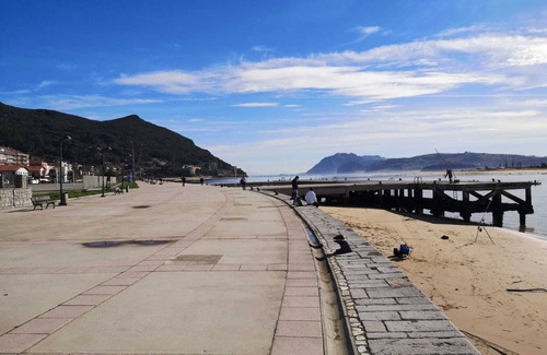 Santona Apartment | Apartment on the Santoña promenade, a few meters from the port and beach. WIFI