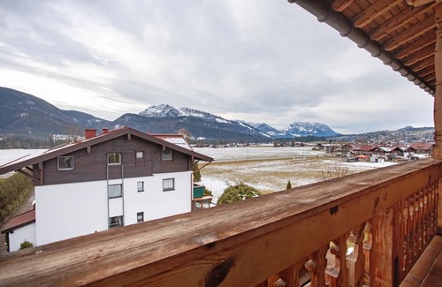 Reit im Winkl Apartment | Apartment 'Panorama - Appartement 2' with Mountain View, Private Terrace and Wi-Fi