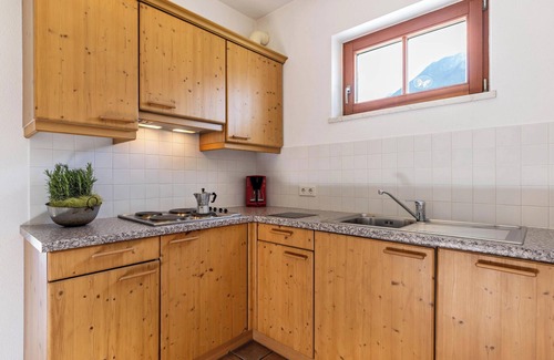 Campo Tures Apartment | Apartment 'Peintenhof Typ A' with Mountain View, Terrace & Wi-Fi