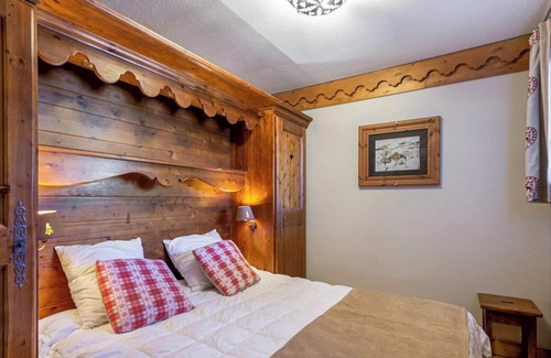 Meribel Village Villa | Apartment Perdrix 1 - Three Bedroom Villa, Sleeps 6