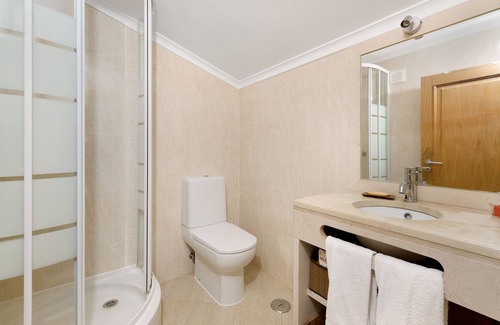 Santa Maria e Sao Miguel Apartment | Apartment "Perto Serra de Sintra" with Balcony & Wi-Fi