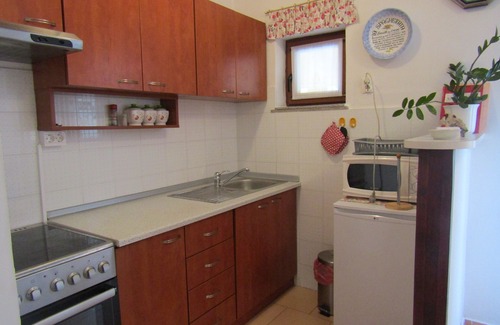 Ciritez Apartment | Apartment Pino is located in a quiet town in Istria Roč.