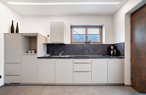 Marlengo Apartment | Apartment 'Pinot Grigio' with Mountain View, Private Terrace and Wi-Fi