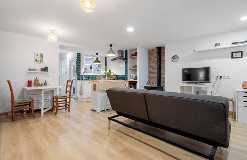 Altafulla Apartment | Apartment 'Piso En Altafulla' with Wi-Fi