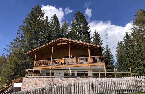 Avelengo Apartment | Apartment 'Piz Aich Natur Chalet Panorama' with Mountain View, Balcony and Wi-Fi
