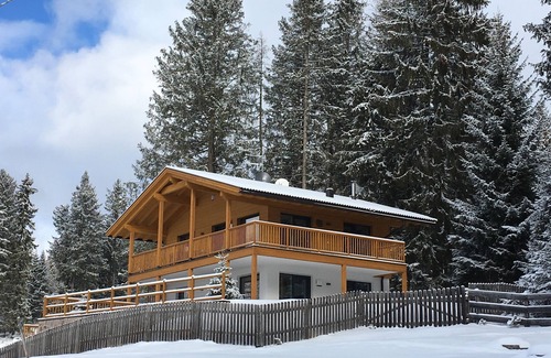 Avelengo Apartment | Apartment 'Piz Aich Natur Chalet Panorama' with Mountain View, Balcony and Wi-Fi