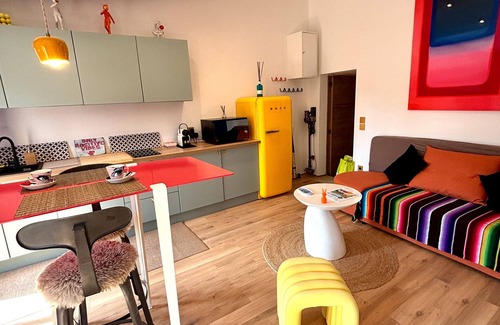 Saint-Michel Apartment | Apartment 'Pop'appart' with Wi-Fi