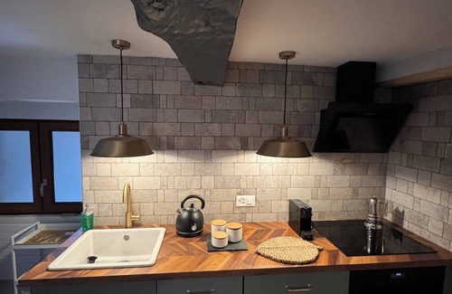 Granges Apartment | Apartment Poppy - Daillet - Hot Tub with amazing views.nChill hike bike ski…