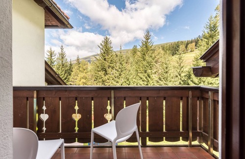 Ortisei Apartment | Apartment Prapoz Typ E with Mountain View, Wi-Fi & Balcony