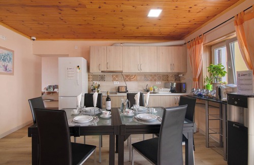 Se Apartment | Apartment 'Quarto Twin 205' with Shared Terrace, Wi-Fi and Air Conditioning