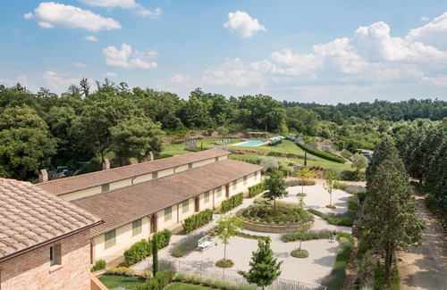 Trequanda House | Apartment Quercia - Cignella resort Accommodation in Tuscany