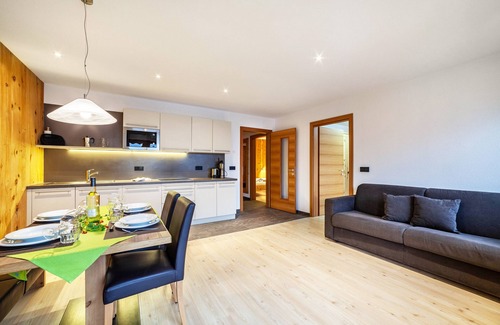 Ultimo Apartment | Apartment "Residence Kalchgruberhof - Lärche" with Mountain View, Shared Garden & Wi-Fi